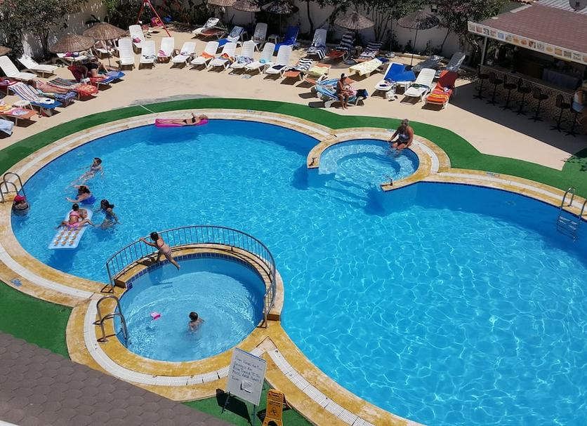 Pool Foto