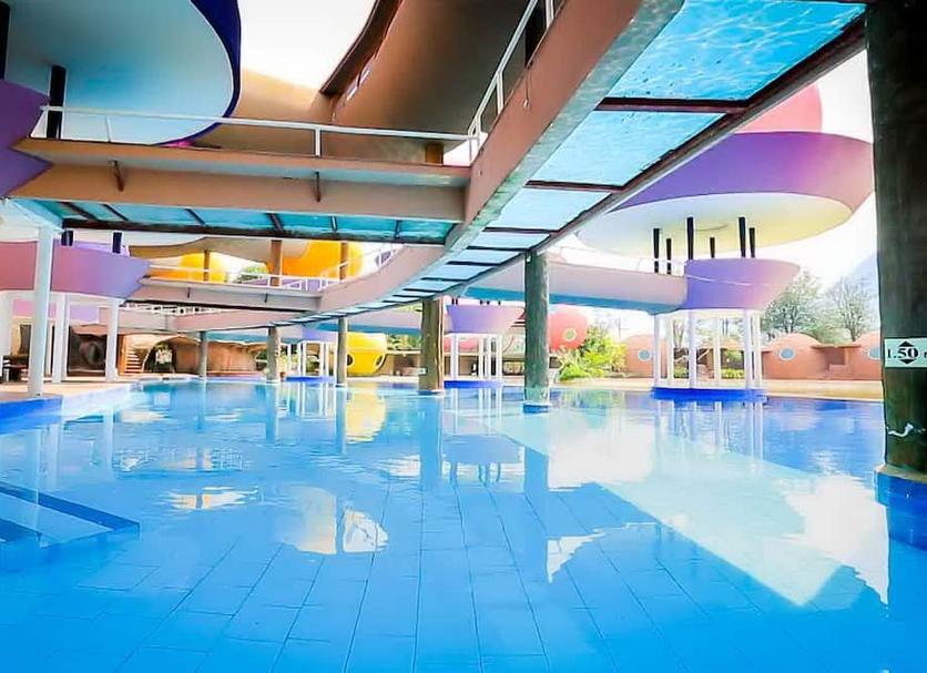 Pool Foto