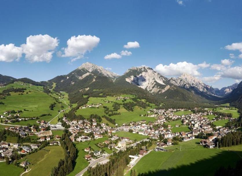 Außenansicht Foto