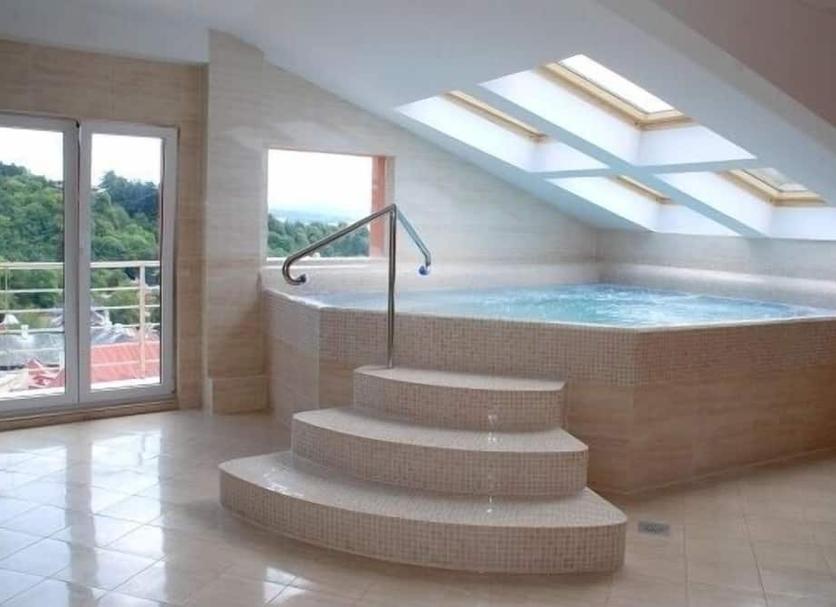 Pool Foto
