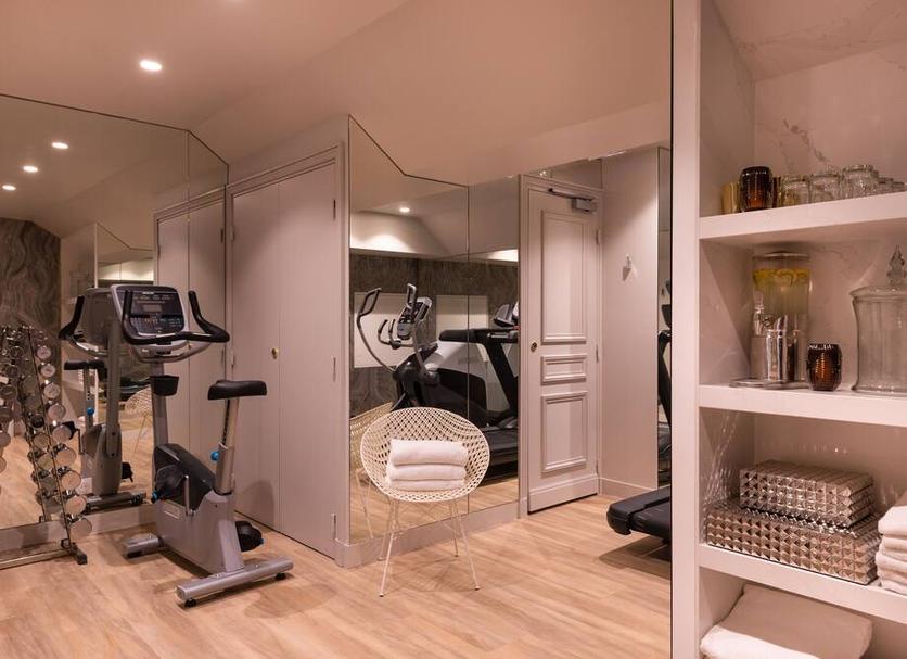 Fitnessbereich Foto