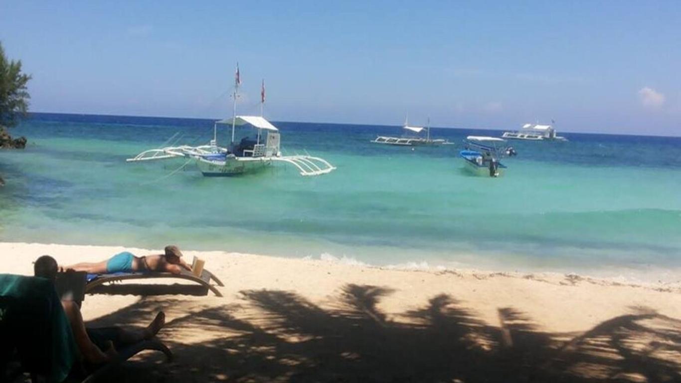 Alona Tropical Beach Resort