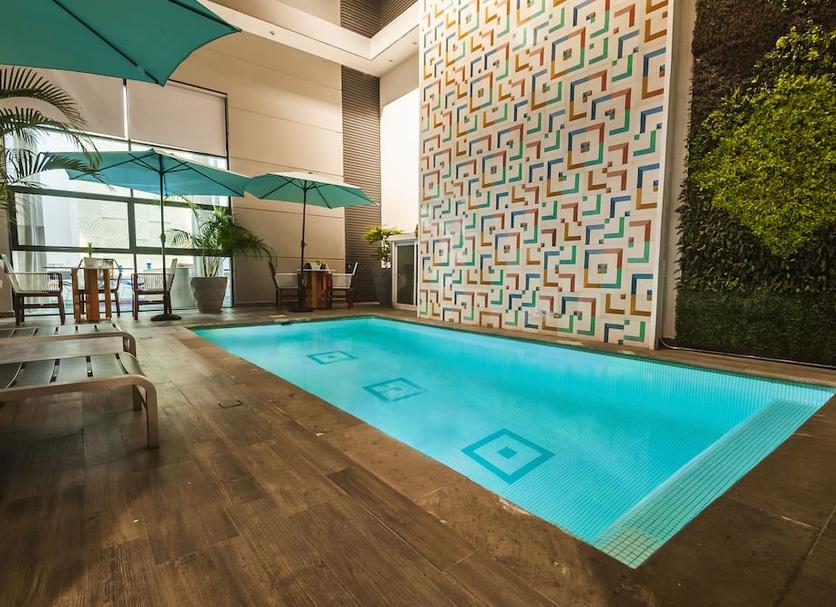 Pool Foto