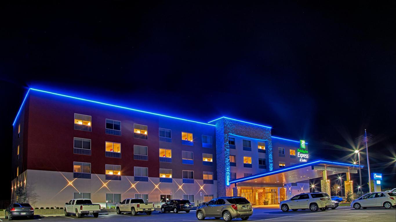 Holiday Inn Express & Suites Tulsa Ne - Claremore