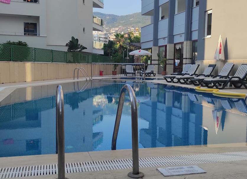 Pool Foto