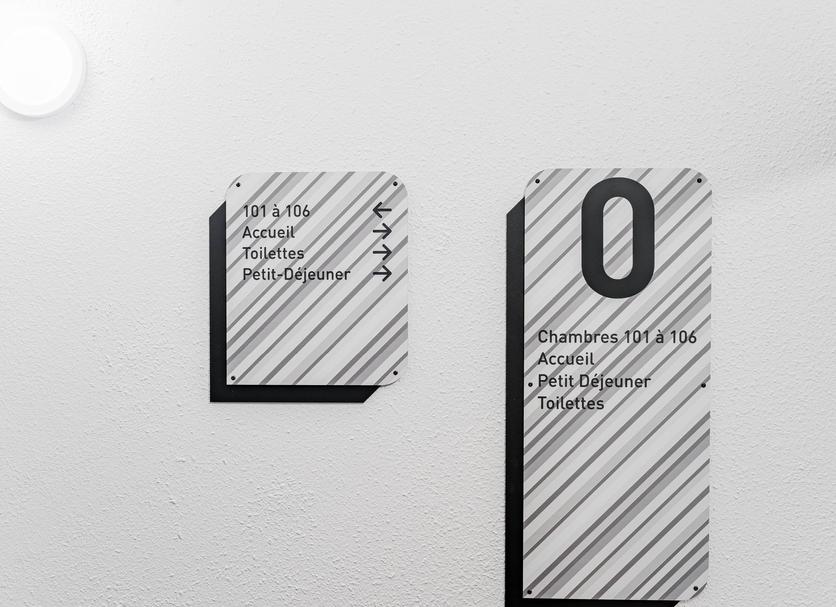 Zimmerausstattung Foto