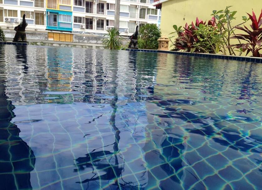 Pool Foto