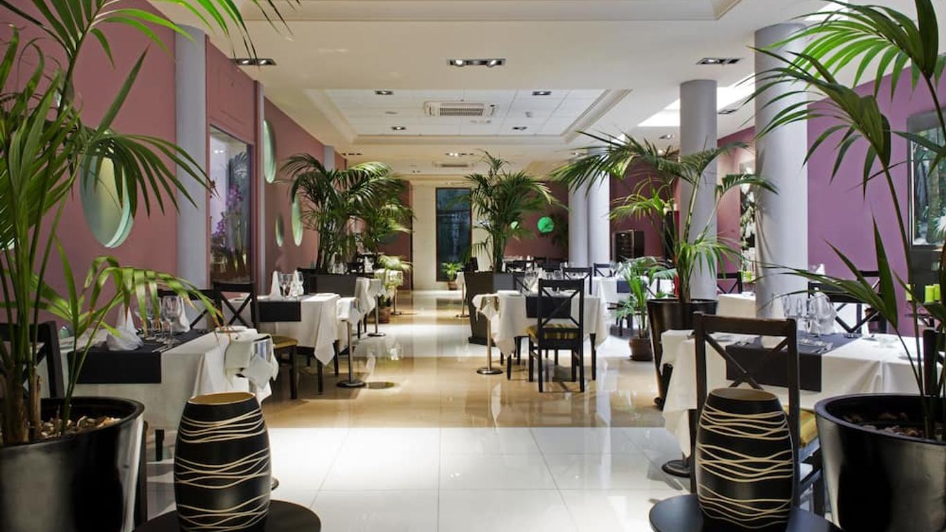 Hotel Marylanza Suites & Spa