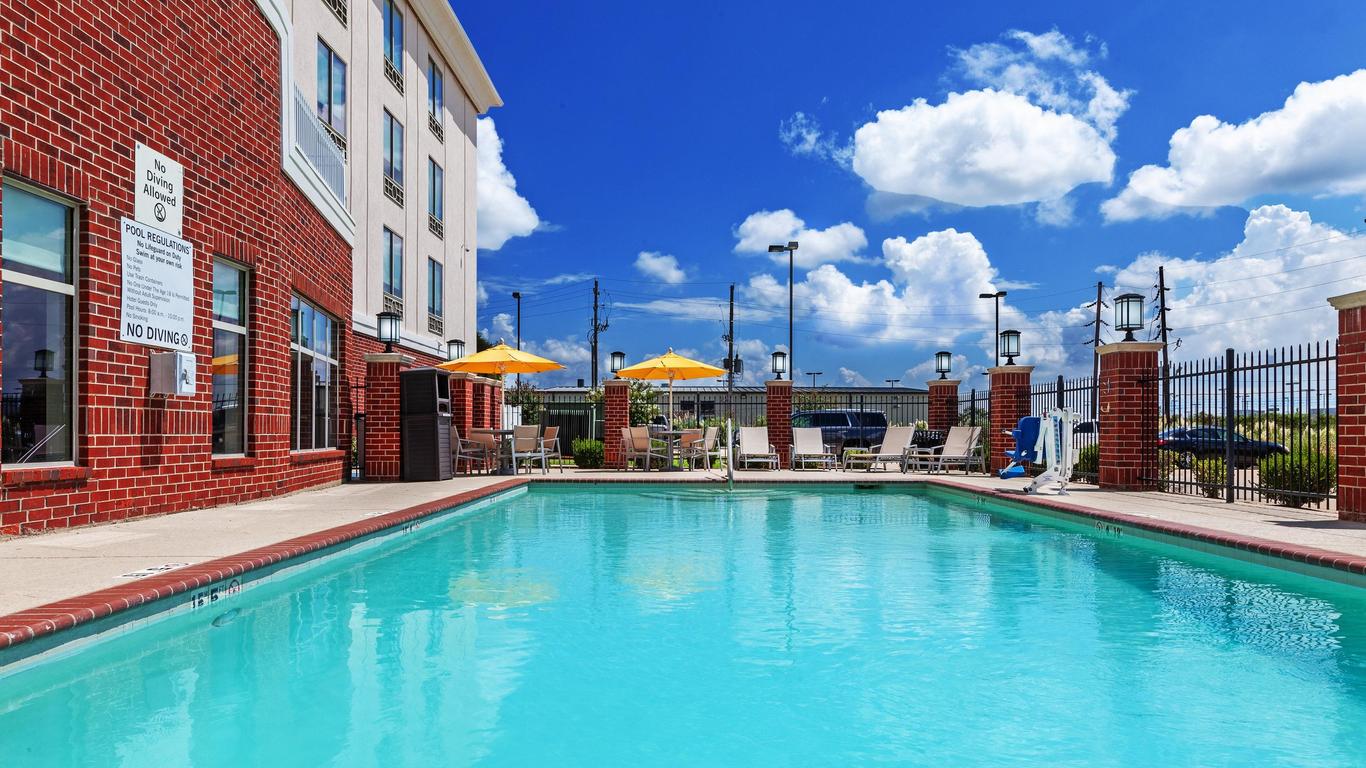 Holiday Inn Express & Suites Shreveport South - Park Plaza