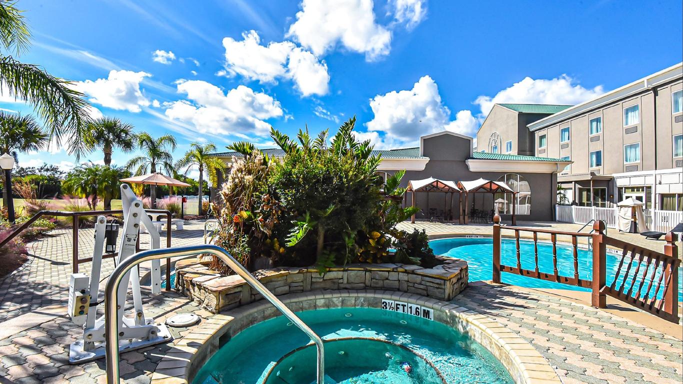 Holiday Inn Express & Suites Cocoa