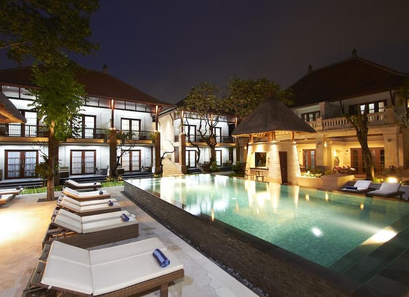 Pool Foto