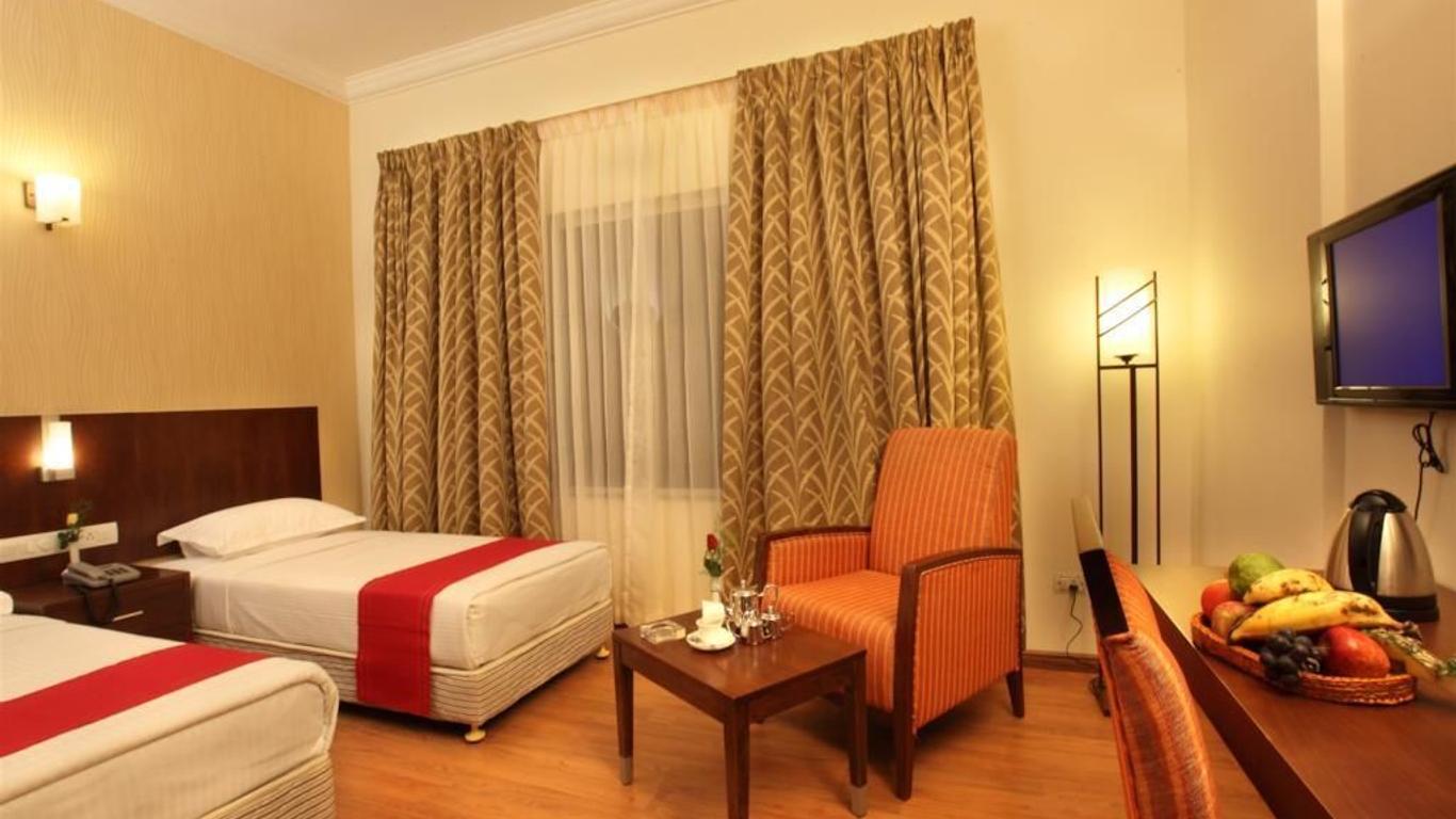 The Senate Hotel