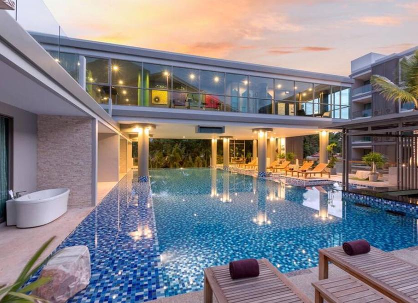 Pool Foto