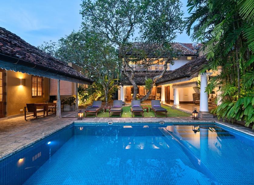 Pool Foto