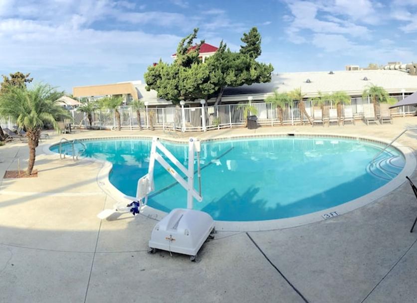 Pool Foto
