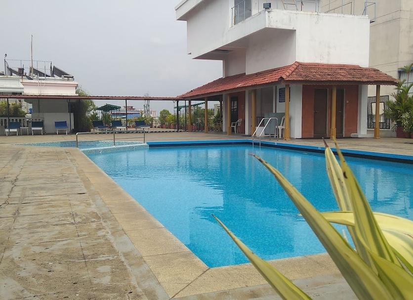 Pool Foto