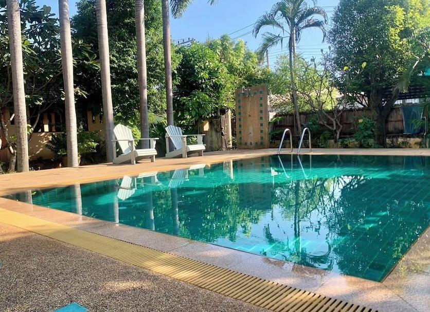 Pool Foto