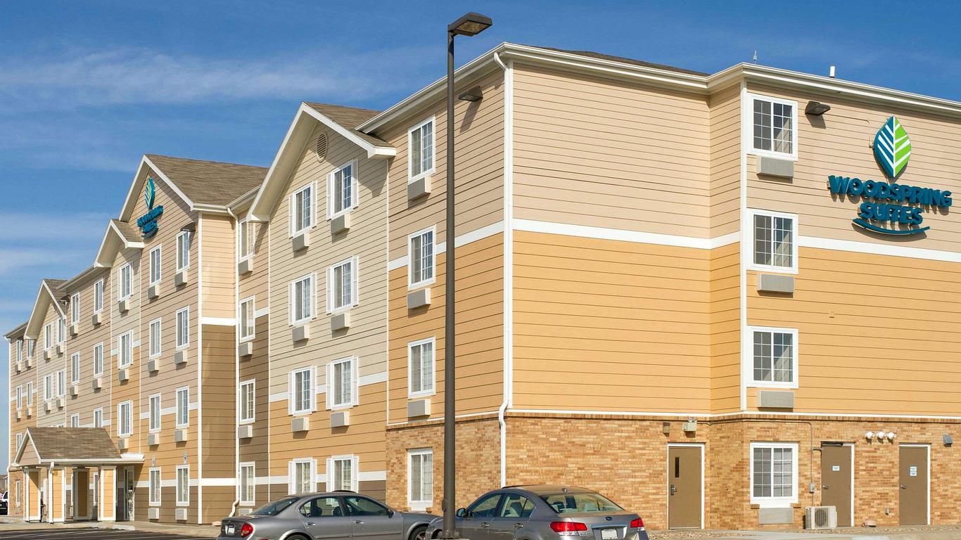 Woodspring Suites Lincoln Northeast I-80