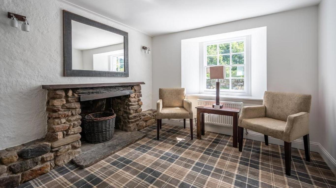 Ardeonaig Hotel & Restaurant