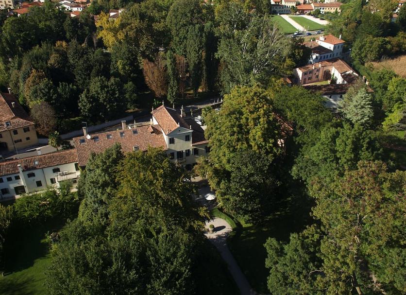 Außenansicht Foto