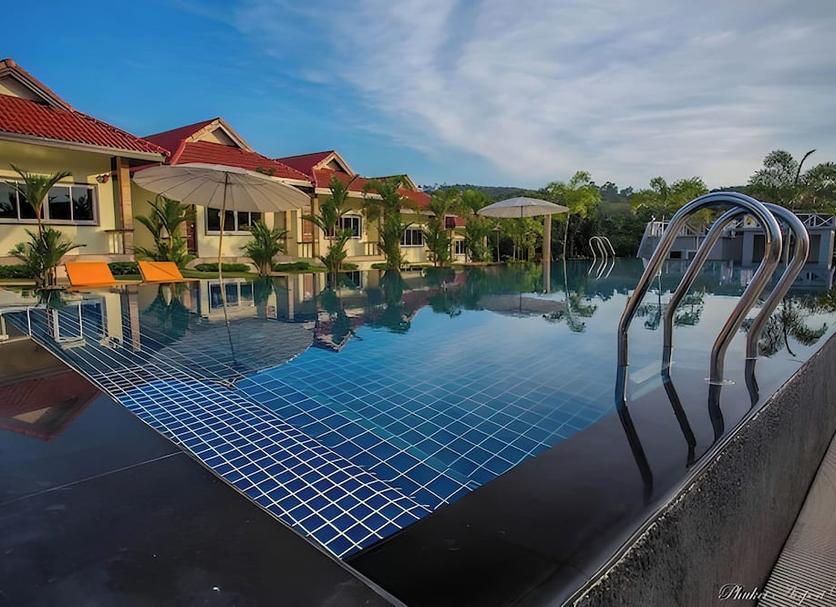 Pool Foto