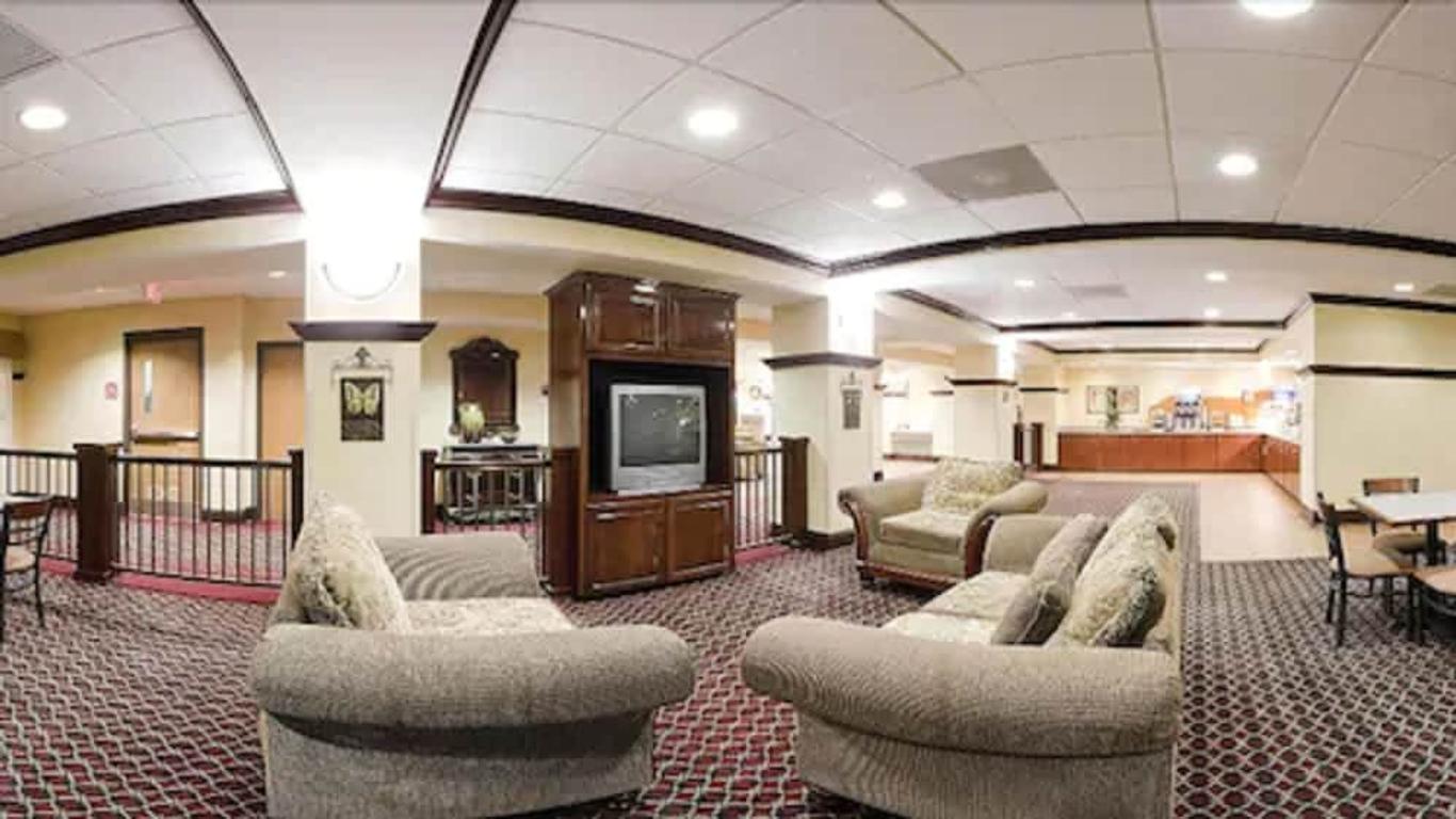 Holiday Inn Express & Suites Grenada