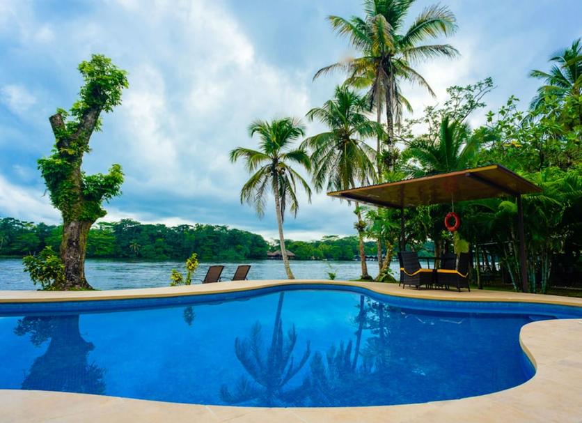 Pool Foto