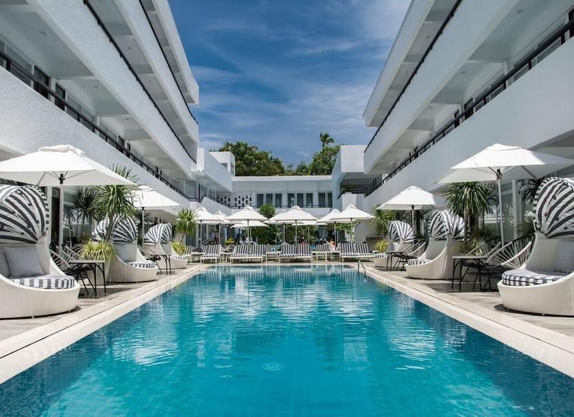 Pool Foto