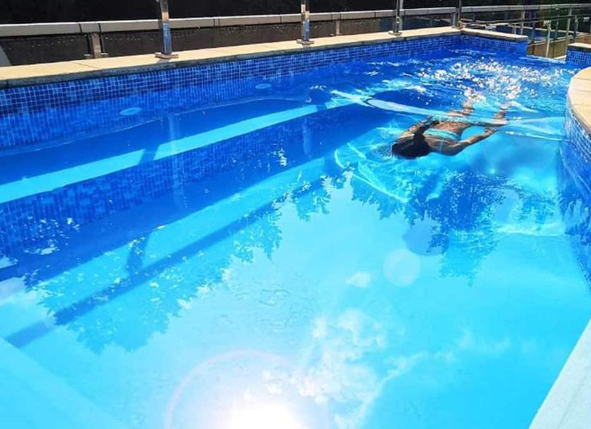 Pool Foto