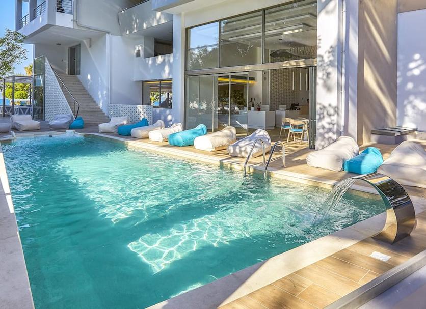 Pool Foto