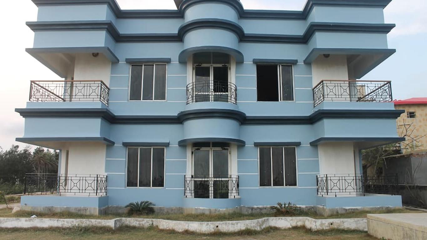 Arya Beach Resort