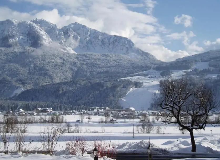 Außenansicht Foto