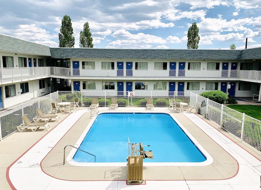 Pool Foto