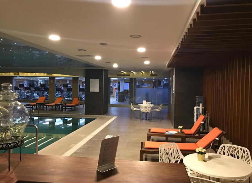 Pool Foto