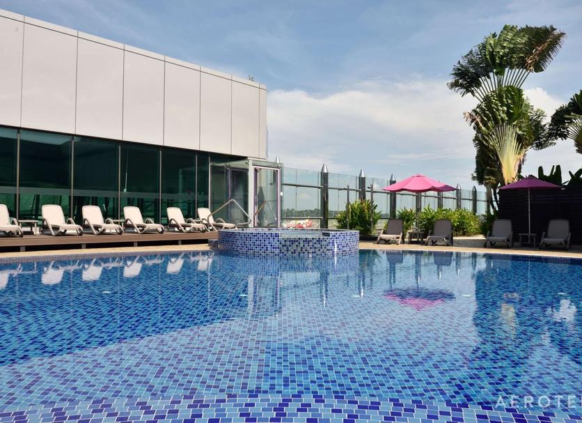 Pool Foto