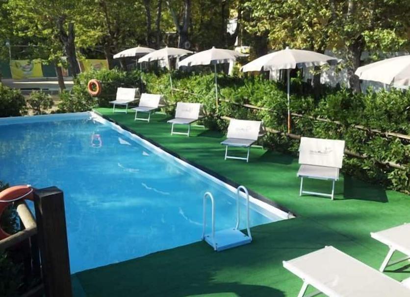 Pool Foto