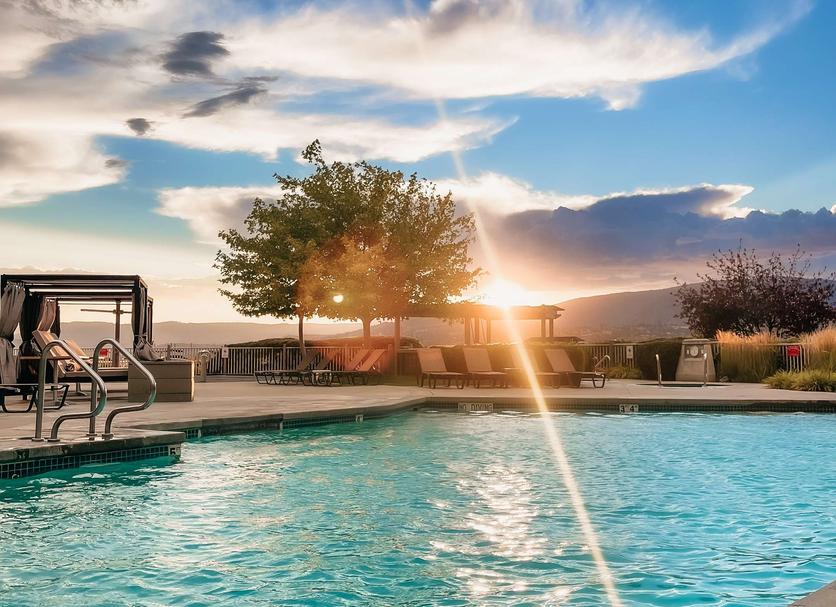 Pool Foto