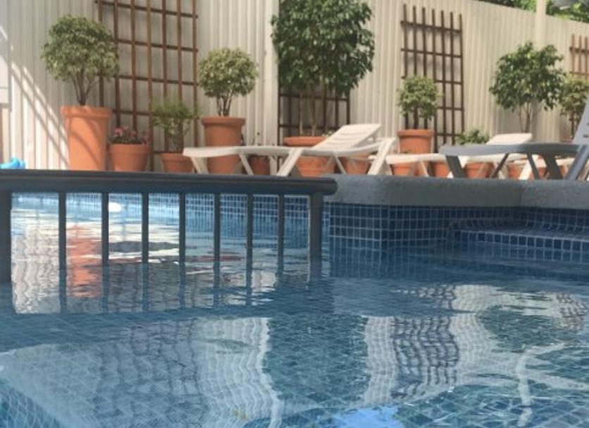 Pool Foto