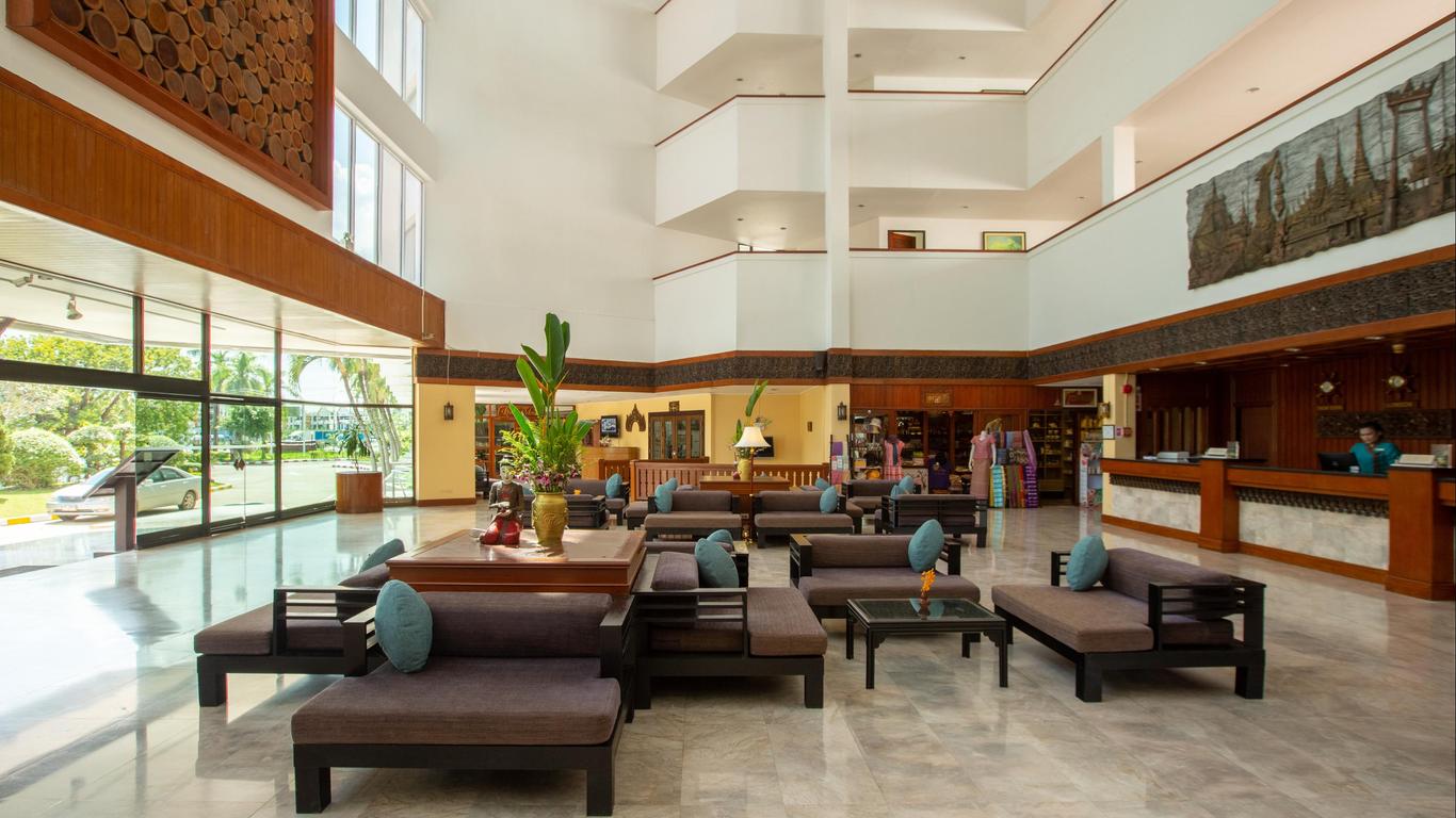 Centara Life Hotel Mae Sot