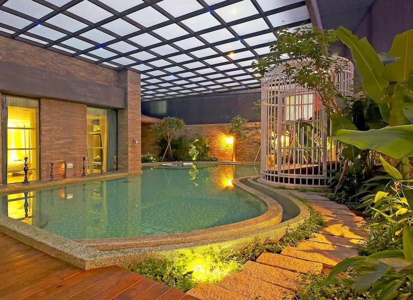 Pool Foto