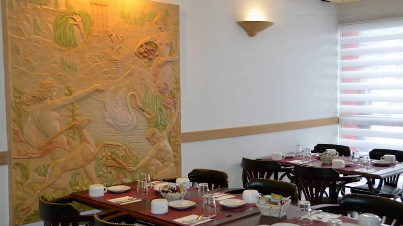 Brit Hotel Cherbourg