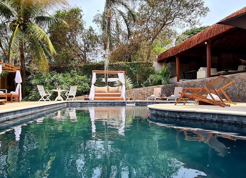 Pool Foto