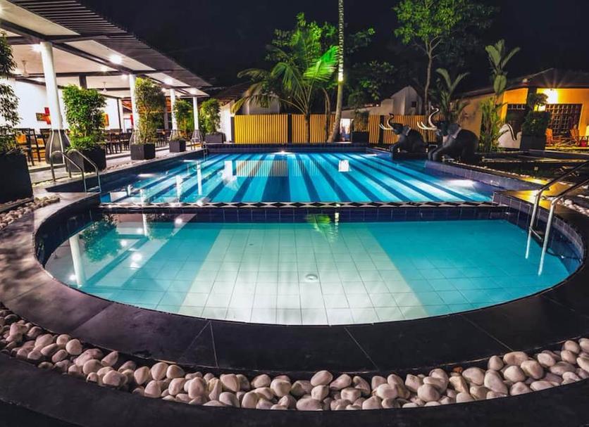 Pool Foto