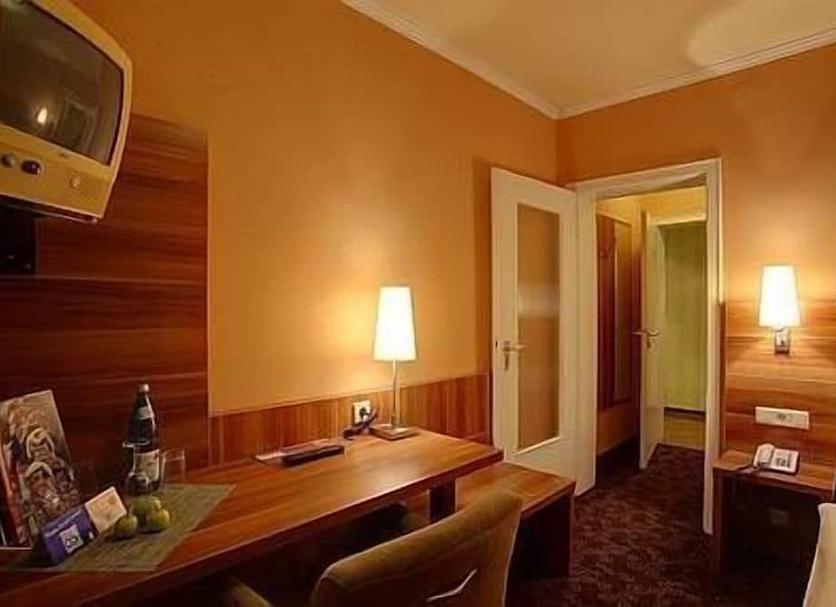 Zimmerausstattung Foto