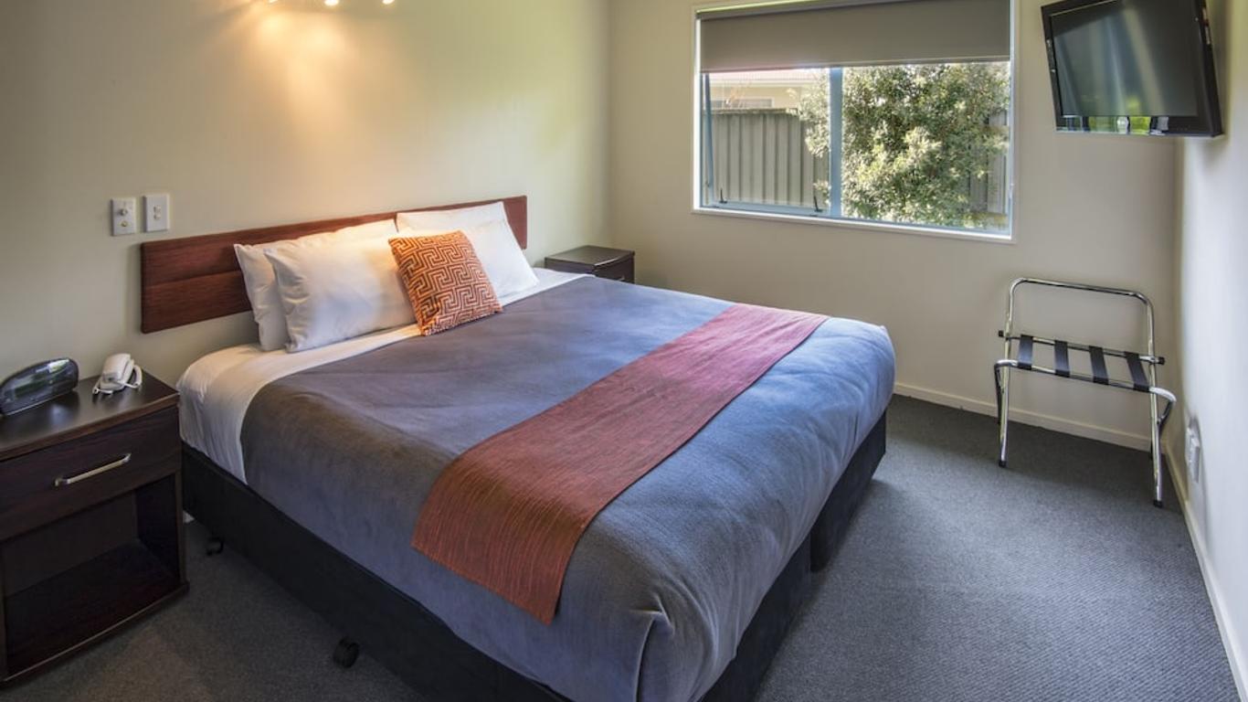 Gateway Motor Inn