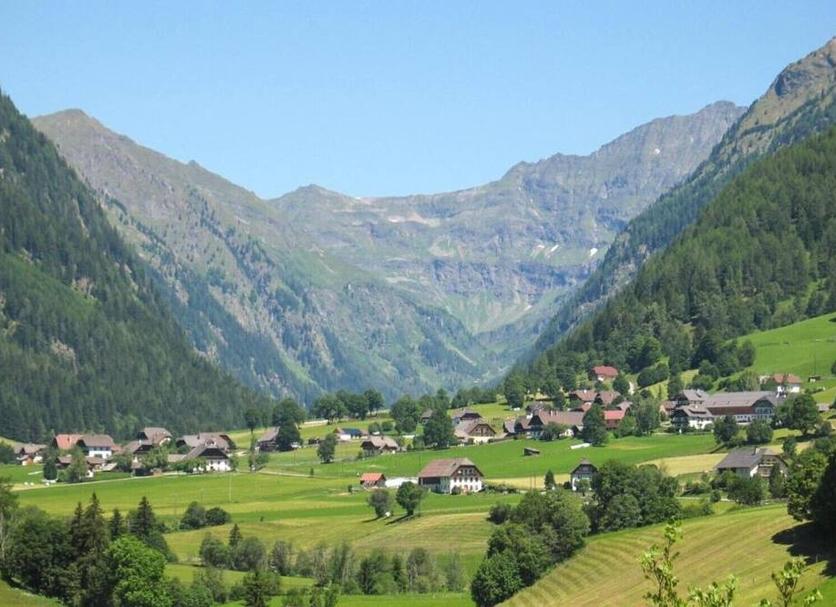 Außenansicht Foto