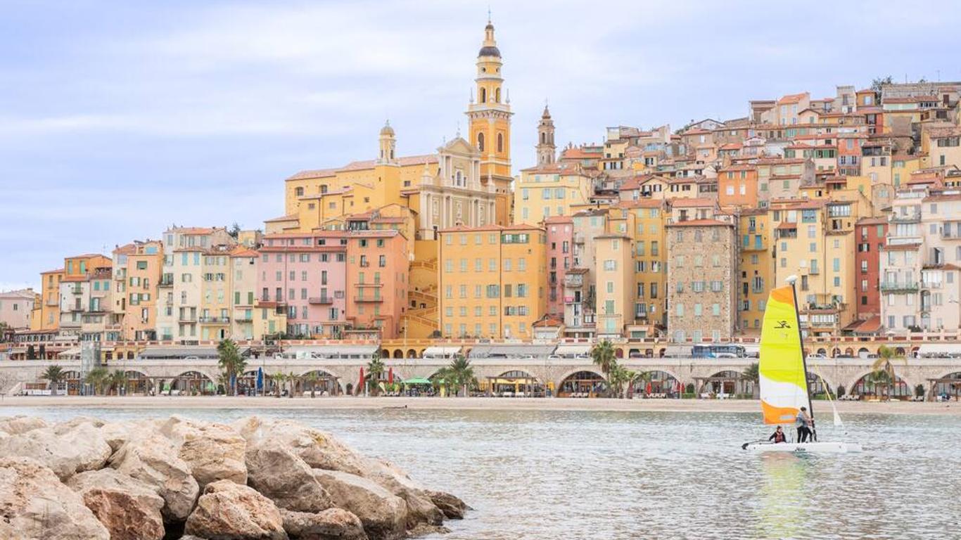 Hotel De Belgique à Menton