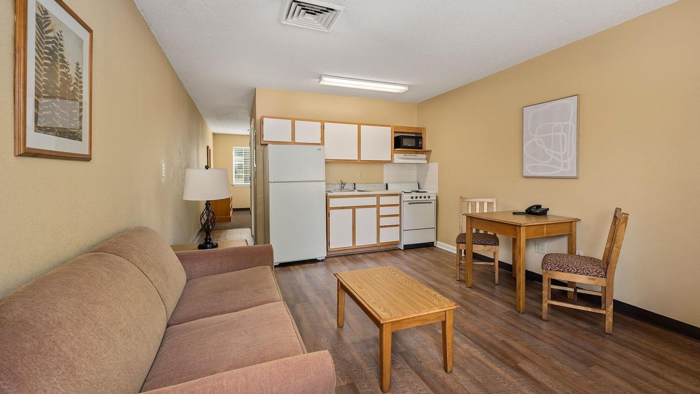Affordable Suites Wilson