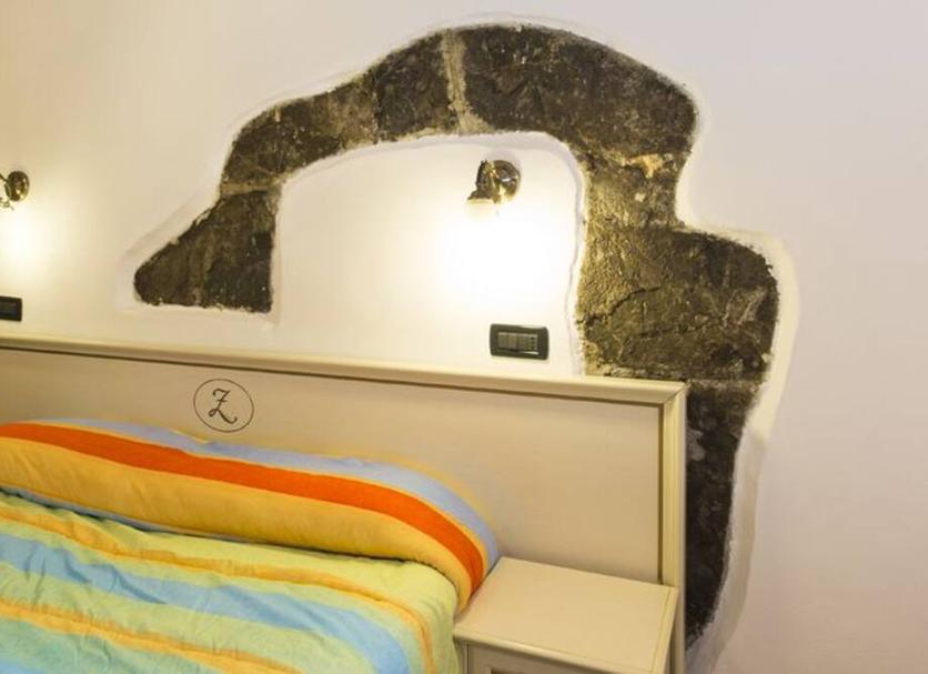 Zimmerausstattung Foto