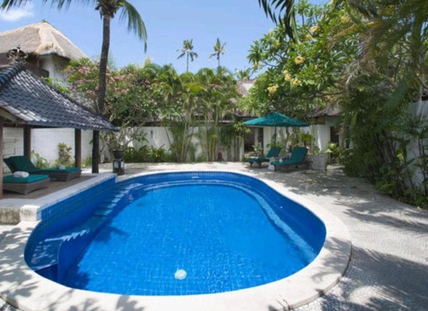 Pool Foto